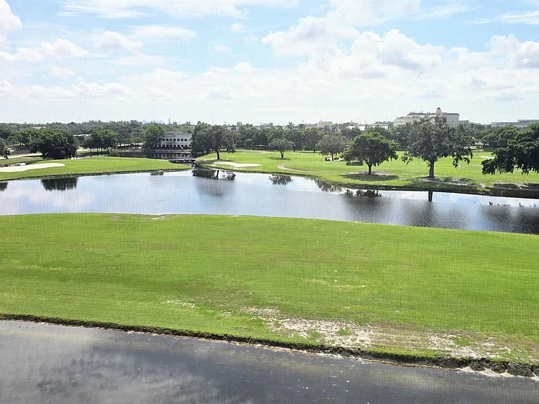3100 W Rolling Hills Cir #609 — Photo 14