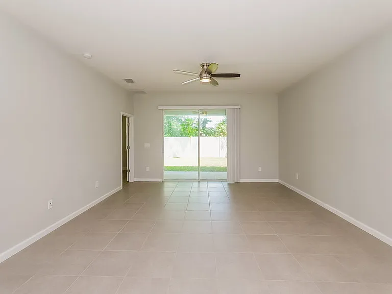 10429 Heron Hideaway Loop — Photo 5