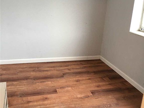2nd image of 3712 90th St