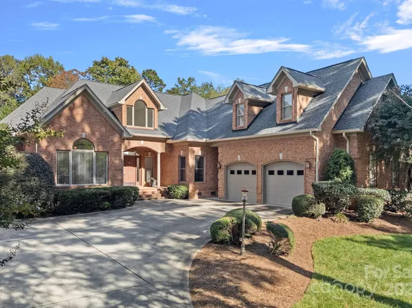 107 Kenway Loop, Mooresville, NC 28117