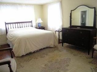 100 Blanid Rd, Osterville, MA 02655