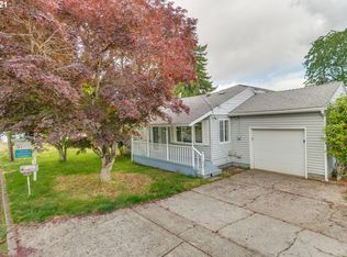 11815 SE Oak St, Portland, OR 97216