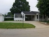 322 E Home Ave photo 1