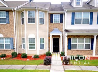 5325 Oakley Commons Blvd, Union City, GA 30291