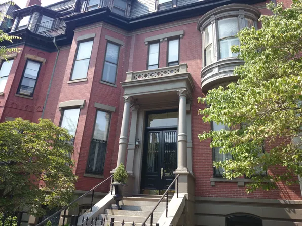 290 Beacon St APT 1, Boston, MA 02116