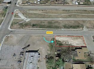 309 N 12th St, Artesia, NM 88210