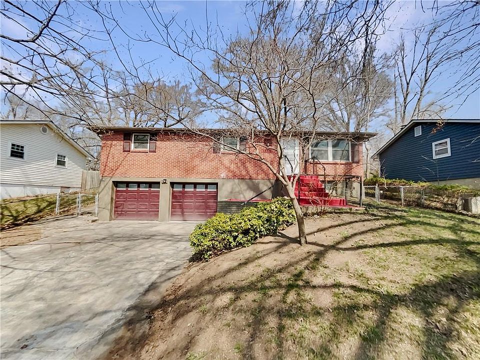 1st image of 4416 NE Sunnybrook Ln