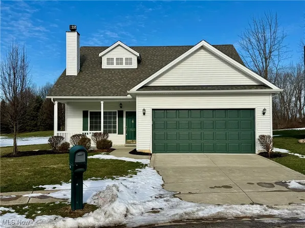 623 Beacon Dr, Painesville, OH 44077