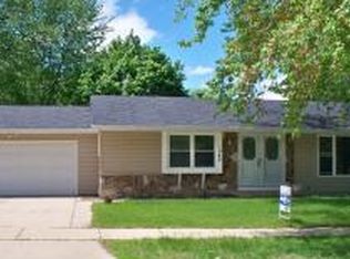 1940 Packerland Dr, Green Bay, WI 54304