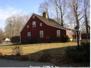 110 E Main St, Clinton, CT 06413