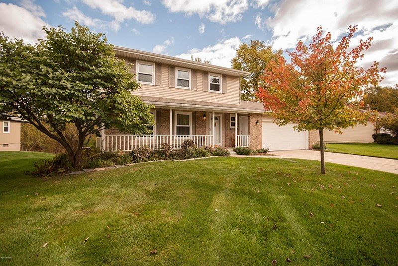 1st image of 3478 Bromley Dr SE