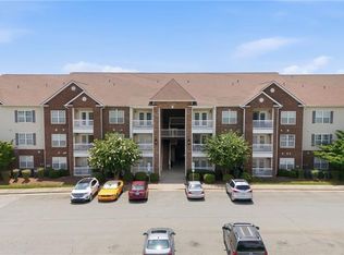 1380 Heritage Pointe Dr APT 204, Winston Salem, NC 27127