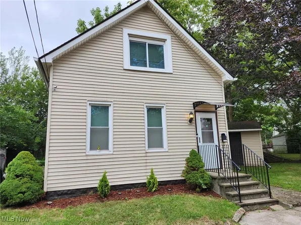 3517 E 44th St, Cleveland, OH 44105