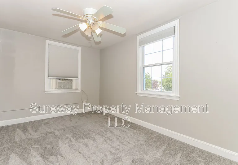241 Westpark Ln — Photo 11
