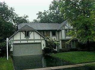 7738 Sioux Ridge Dr, Maumee, OH 43537