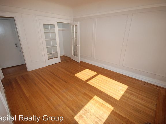 5th image of 3321 17th St APT 09