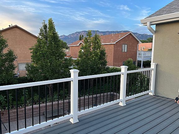 5th image of 4902 Calle De Carino NE