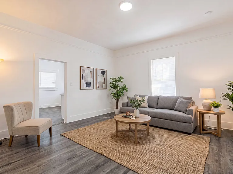 503 Hayes St — Photo 8