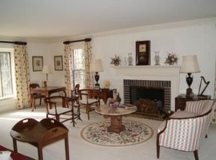 1060 Ridge Tarn, Sandy Springs, GA 30350