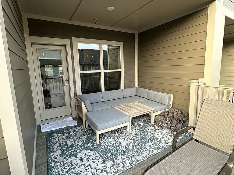 9620 Fields Rd — Photo 9