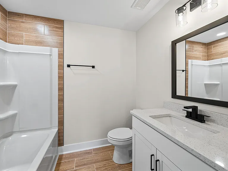 217 Cave St #5-7 — Photo 18