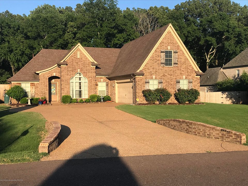 1st image of 2984 Blackrock Dr