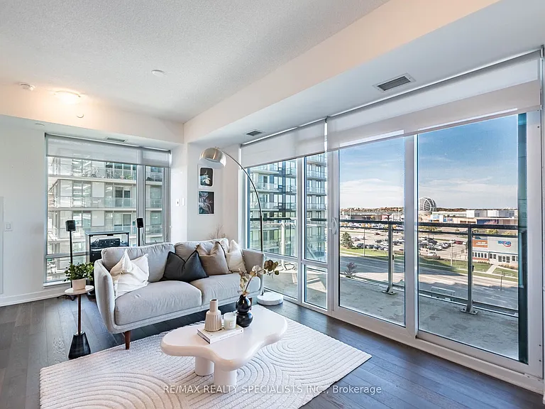 2560 Eglinton Ave W #610 — Photo 17