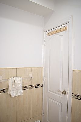4th image of 564 W 183rd St #1BB