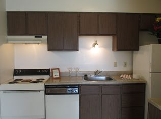 1020 Raritan Dr APT 303, Saint Louis, MO 63119