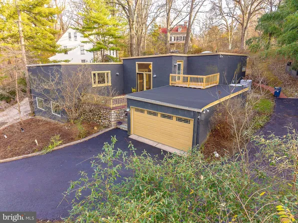104 E Bells Mill Rd, Philadelphia, PA 19118
