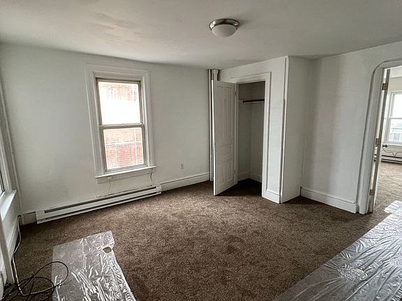 3rd image of 1055 N Duke St Floor 2