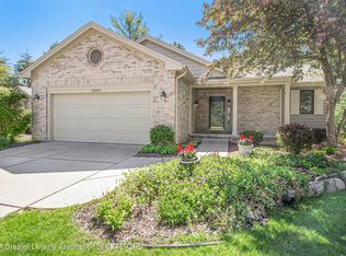 6280 Timber View Dr, East Lansing, MI 48823