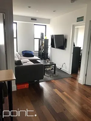 Rented by Point NYC | media 31