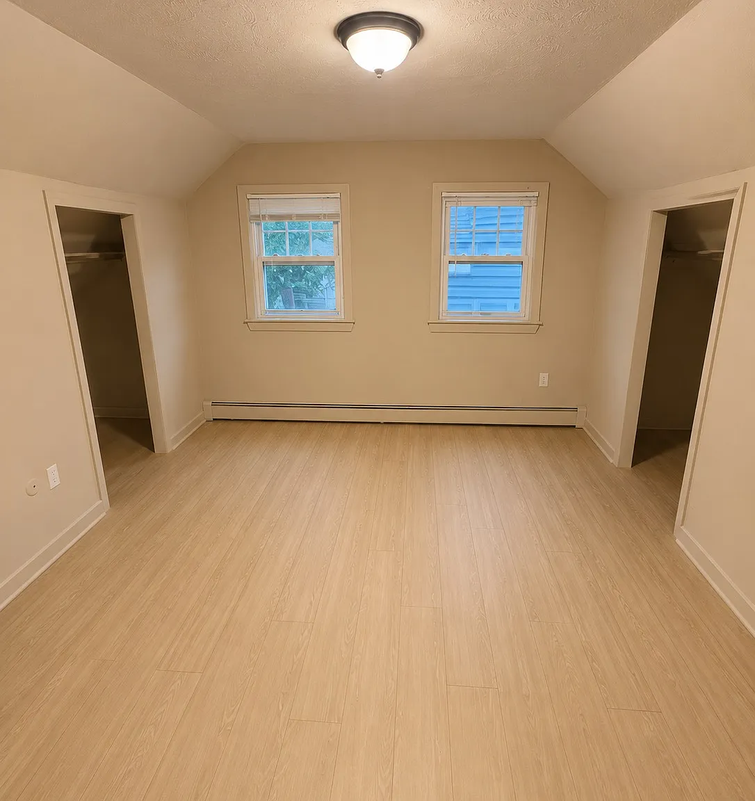 1 bed, 600 sqft, $2,000 — Photo 2