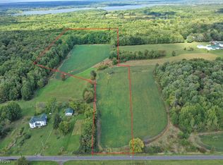 Fisher Rd, Ravenna, OH 44266