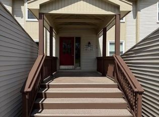4984 Oak Hill Dr, Waterford Township, MI