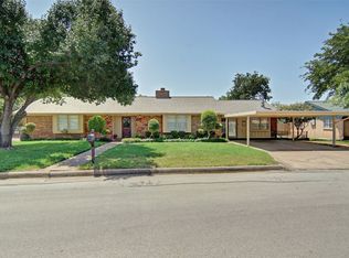1706 Goodwin Dr, Mineral Wells, TX 76067