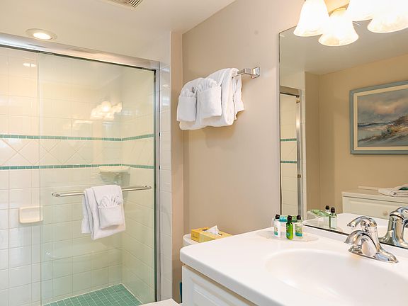5th image of 500 Burton Dr #1311