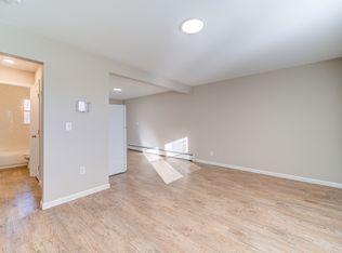 4 Springwood Cir #4C, Hyde Park, NY 12538