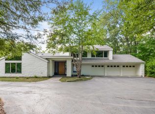 1560 Cramton Ave NE, Ada, MI 49301