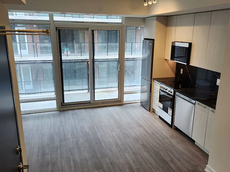 861 Sheppard Ave W #29 — Photo 12