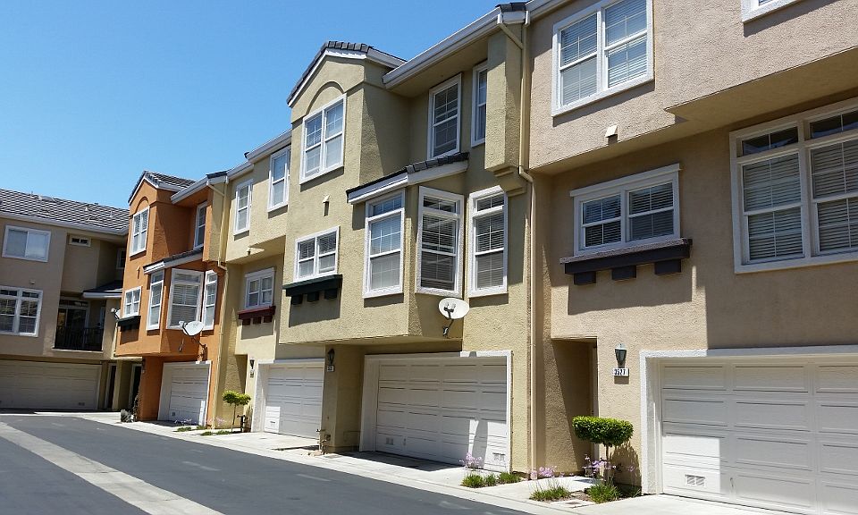 2nd image of 3533 Langdon Cmn