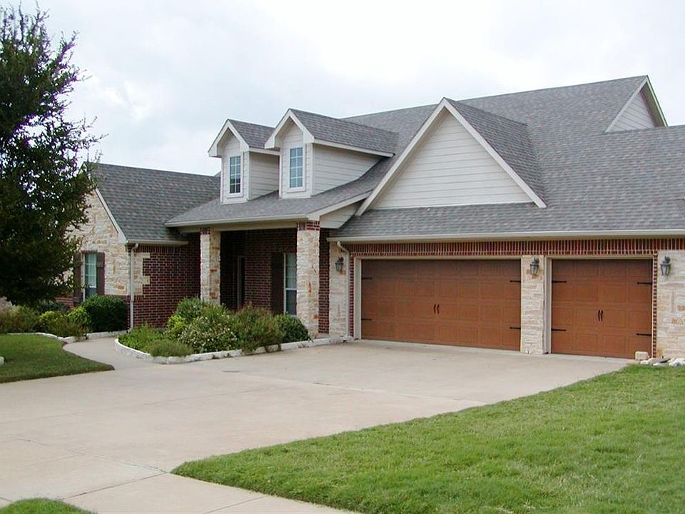 1st image of 1646 Stetson Dr