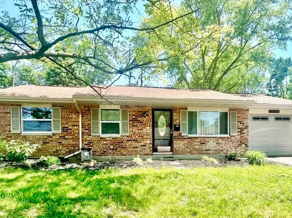 1655 Saratoga Dr, Troy, OH 45373