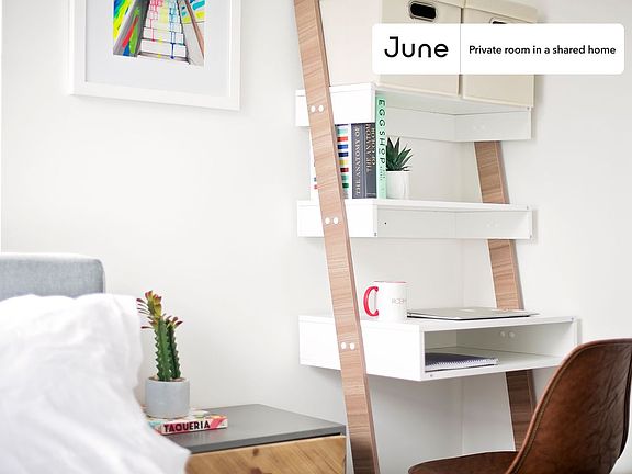 2nd image of 320 Manhattan Ave #23-B