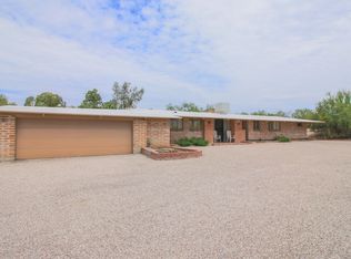 902 N Barbara Worth, Tucson, AZ 85710