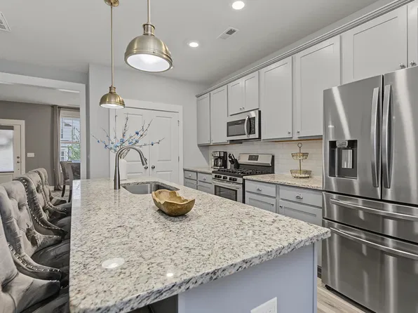 1503 Millrock Trl, Wendell, NC 27591