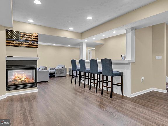 4th image of 4907 Cordova Ct