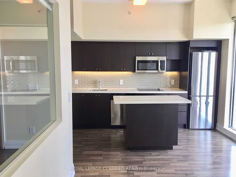 565 Wilson Ave #606W — Photo 11