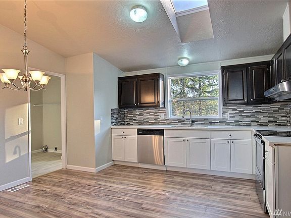 5th image of 21606 145th St E